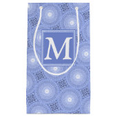 Monogram Blue Circles pattern Kleine Geschenktüte (Vorderseite)