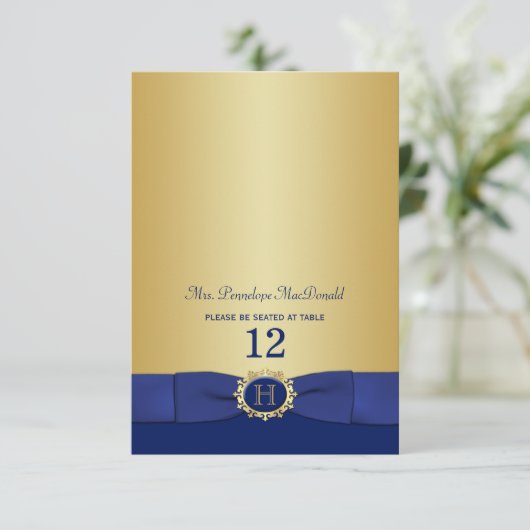 Monogram Blue, Gold Folding Platzkarte (Stehend Vorderseite)