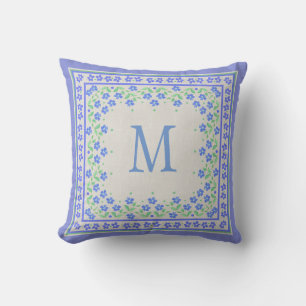 Monogram Blue Periwinkles Floral Border Imitats Li Kissen