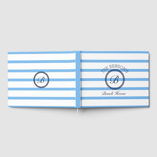 Monogram Blue Stripes Name Beach House Gästebuch (Voll)