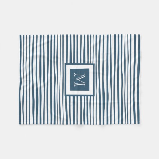 Monogram Blue White Strip Fleecedecke (Vorderseite (Horizontal))