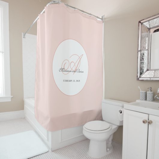 Monogram Blush Pink and White Duschvorhang (Beispiel)