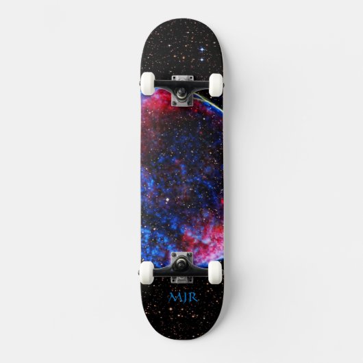 Monogram Brightest Supernova-Weltraumbild Skateboard (Vorderseite)