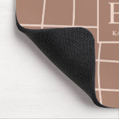 Monogram Brown Abstrakt Grids Mousepad (Ecke)