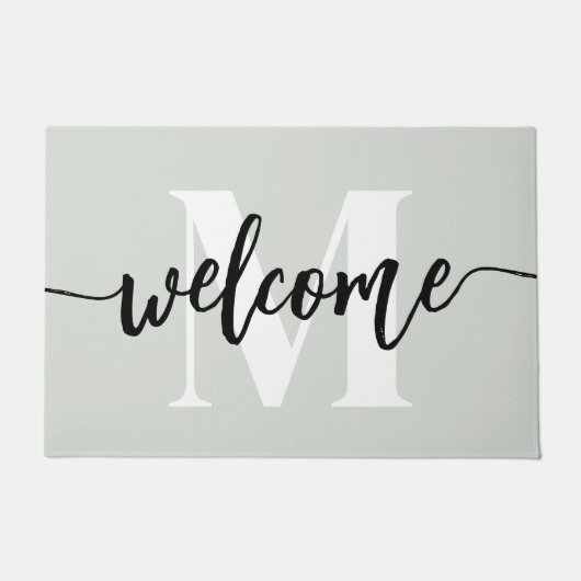 Monogram Brush Script Begrüßungsanzeige Grün Fußmatte (Vorderseite)