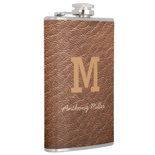 Monogram Chic Brown Leather Name Script Modern Flachmann (Rechts)