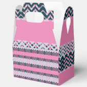 Monogram Chic Groovy Geschenkschachtel (Offen)