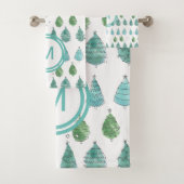 Monogram Christmas Trees Aquamarin Badhandtuch Set (Insitu)