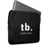 Monogram Classic Elegant Minimal Black and White Laptopschutzhülle (Vorne Rechts)