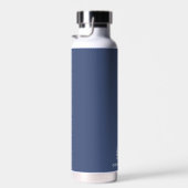 Monogram Classic Elegant Minimal Dusty Blue White Trinkflasche (Rechts)