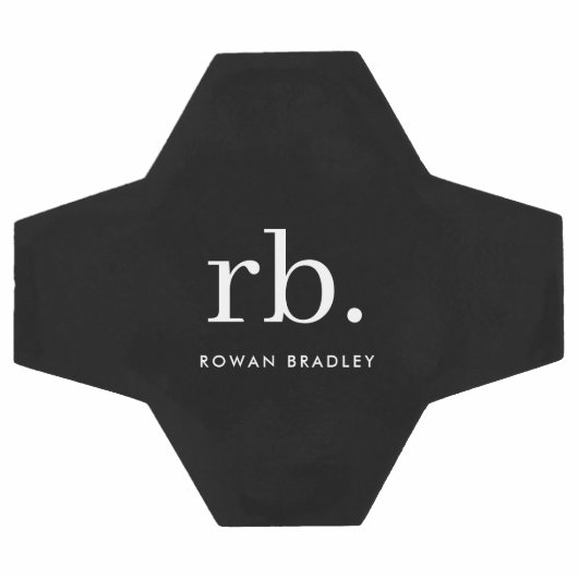 Monogram Classic Elegant Minimal Schwarz und Weiß Fußball (Flach)