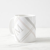 Monogram Classic Elegant Minimaler Karierter Name Kaffeetasse (Vorderseite Links)