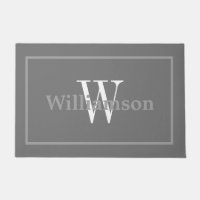 Monogram Classic Grauer Gerahmter Familienname Doo