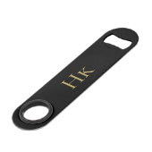 Monogram Classic Simple Modern Black Gold Elegant Speed Flaschenöffner (Vorderseite Schrägansicht)