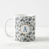 Monogram Clematis Vine Elegant Green Blue Floral Kaffeetasse (Links)