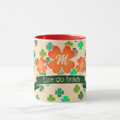 Monogram Clover Kleeblatt Pattern auf LICHT ORANGE Tasse (Zentrum)