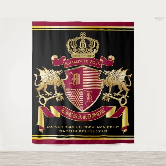 Monogram Coat of Arms Red Gold Dragon Crown Emblem Wandteppich (Vorderseite)