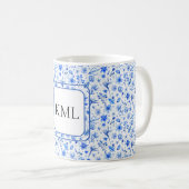 Monogram Cobalt Blue Flowers & Blätter Muster 11oz Kaffeetasse (VorderseiteRechts)