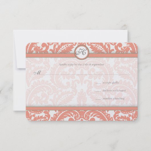 Monogram Coral & Gray Damask Wedding UAWG RSVP Karte (Vorderseite)