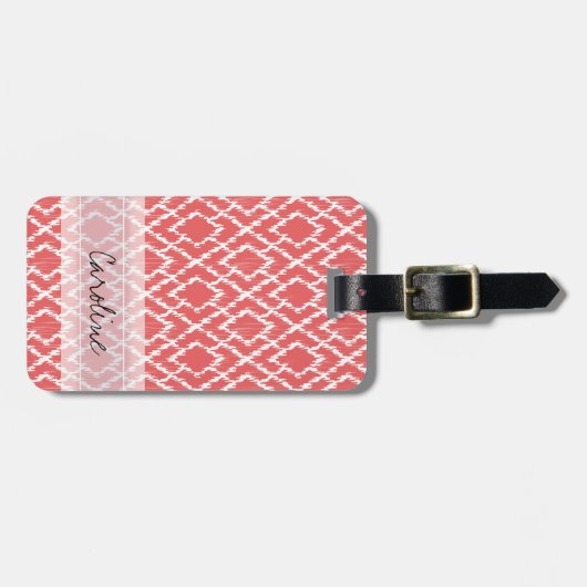 Monogram Coral Pink Tribal Ikat Diamond Muster Gepäckanhänger (Vorderseite horizontal)