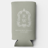 Monogram Crest Sage Green Wedding Selters Dosenkühler (Vorderseite)