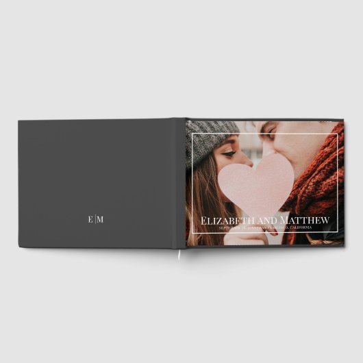 Monogram Custom Foto on White Frame Wedding Gästebuch (Voll)