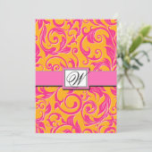 Monogram Damask Orange & Pink Hochzeitseinladungen Einladung (Stehend Vorderseite)