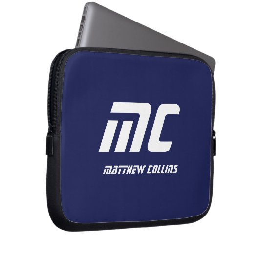 Monogram Dark Blue Minimalistisch Name White Text  Laptopschutzhülle (Vorne Rechts)