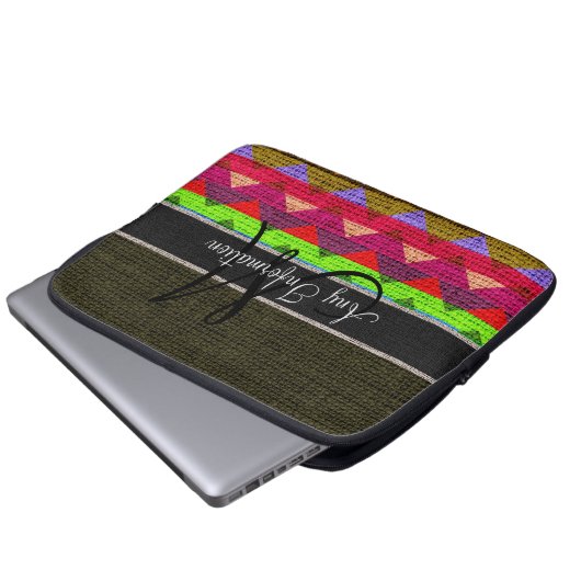 Monogram Dark Green Zickzack Zigzag Burlap Jute Laptopschutzhülle (Vorne Knopf)