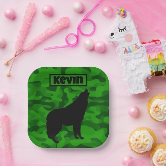 Monogram der modernen grünen Camouflage Black Wolf Pappteller (Party)