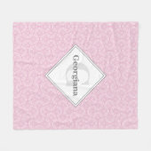 Monogram Dusky Rose Preppy in Pink Art Deco Fans Fleecedecke (Vorderseite (Horizontal))