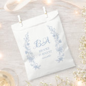 Monogram Dusty Blue Wedding Geschenktütchen (Ausgeschnitten)