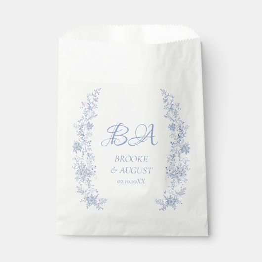 Monogram Dusty Blue Wedding Geschenktütchen (Vorderseite)