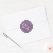 Monogram Dusty Lila 2 Initials White Calligraphy Runder Aufkleber (Umschlag)