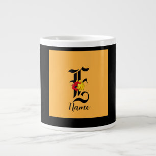 Monogram E Floral Black Orange personalisieren Jumbo-Tasse