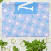 Monogram Electric Blue Circles pattern Handtuch (Gefaltet)