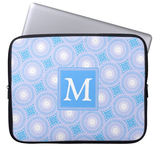 Monogram Electric Blue Circles pattern Laptopschutzhülle (Vorderseite)