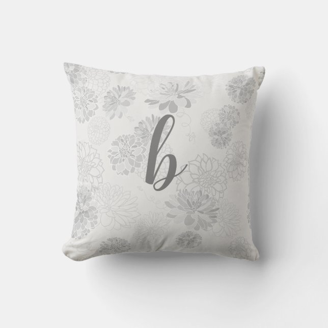 Monogram Elegant Floral Gray Kissen (Vorderseite)