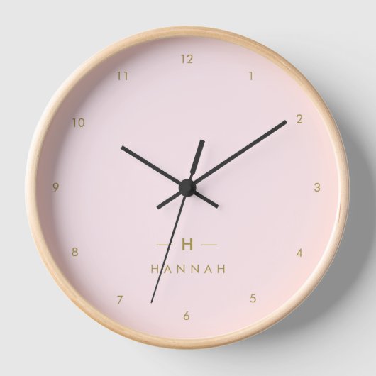 Monogram Elegant Minimal Blush Pink und Gold Uhr (Vorderseite)