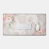 Monogram Elegant Rosa Rose Peony Floral Marmor Schreibtischunterlage (Tastatur & Maus)
