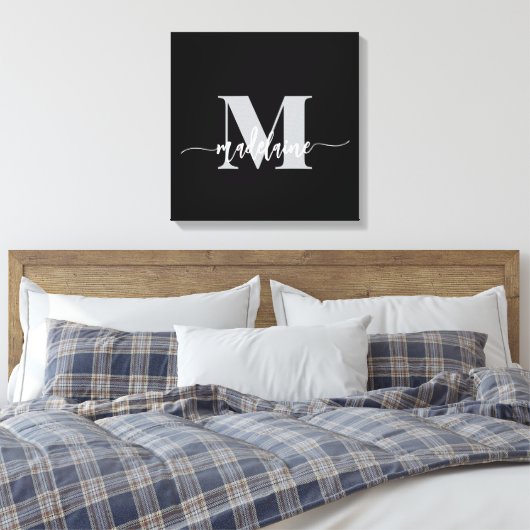 Monogram Elegant Schwarz-weiß Personal Leinwanddruck (Insitu (Schlafzimmer))
