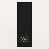 Monogram Elegant Script Black und Gold Yogamatte (Vorderseite)