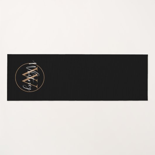 Monogram Elegant Script Black und Gold Yogamatte (Vorderseite (Horizontal))