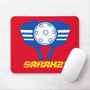 Monogram, eleganter Rot-Blau-Pickleball-Player Mousepad