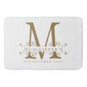Monogram Family Elegant White and Gold Class Badematte (Vorderseite)