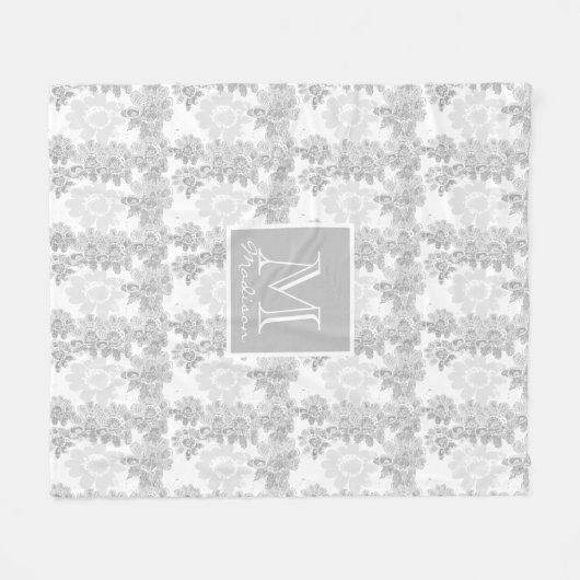 Monogram Fantasy-Fleece Grau und Weiß Fleecedecke (Vorderseite (Horizontal))