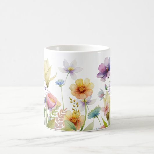 Monogram Farbiger Wilder Blume Illustrierter Kaffe Kaffeetasse (Mittel)
