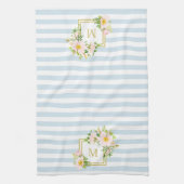 Monogram Floral Chic Pastellblauer Streifen Geschirrtuch (Vertikal)