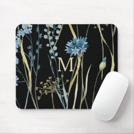 Monogram Floral Light Blue & Gold auf Black Mousepad