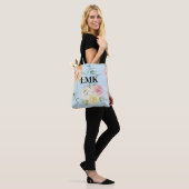 Monogram Floral Pattern Tasche (Am Model)